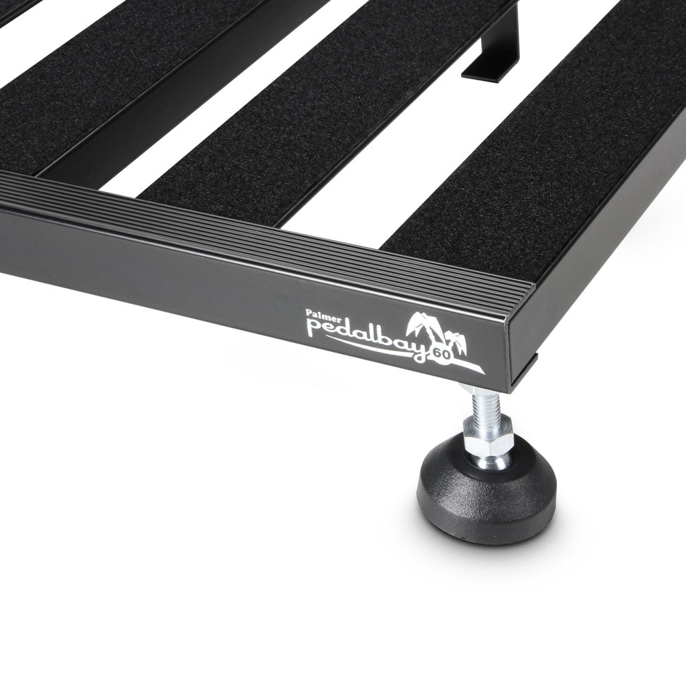 Palmer PEDALBAY® 60 - Leichtes, verstellbares Pedalboard mit schützendem Softcase, 60 cm