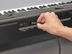Yamaha PSR-SX600 Starterpaket Inkl. gratis Yamaha Gigbag