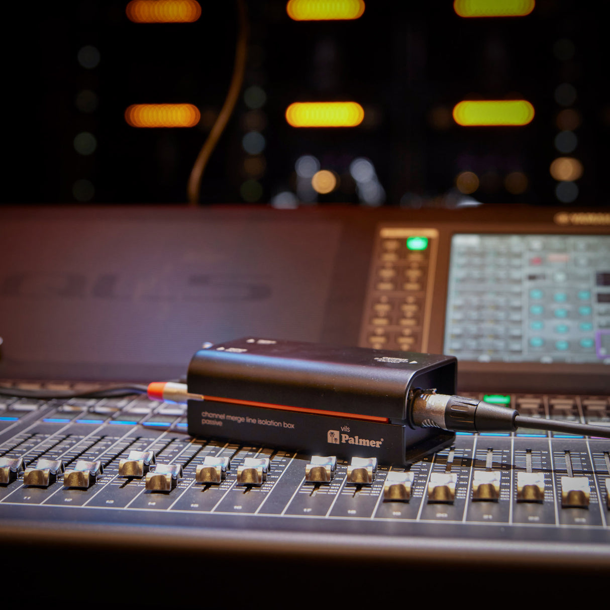 Palmer RIVER vils - Line-Isolator-Box zum Zusammenführen von Kanälen