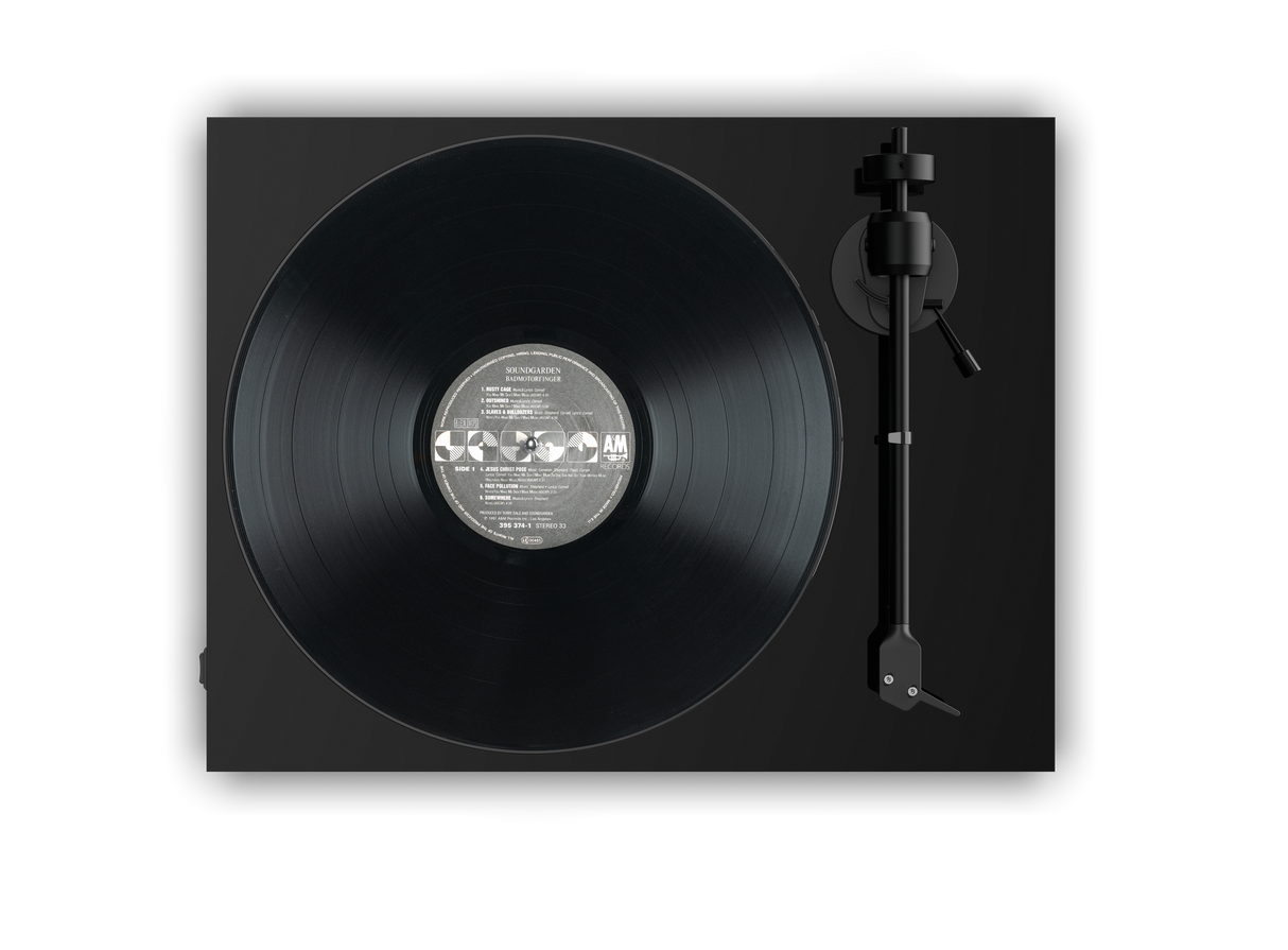 Pro-Ject E1 AT3600L Turntable (Gloss Black)