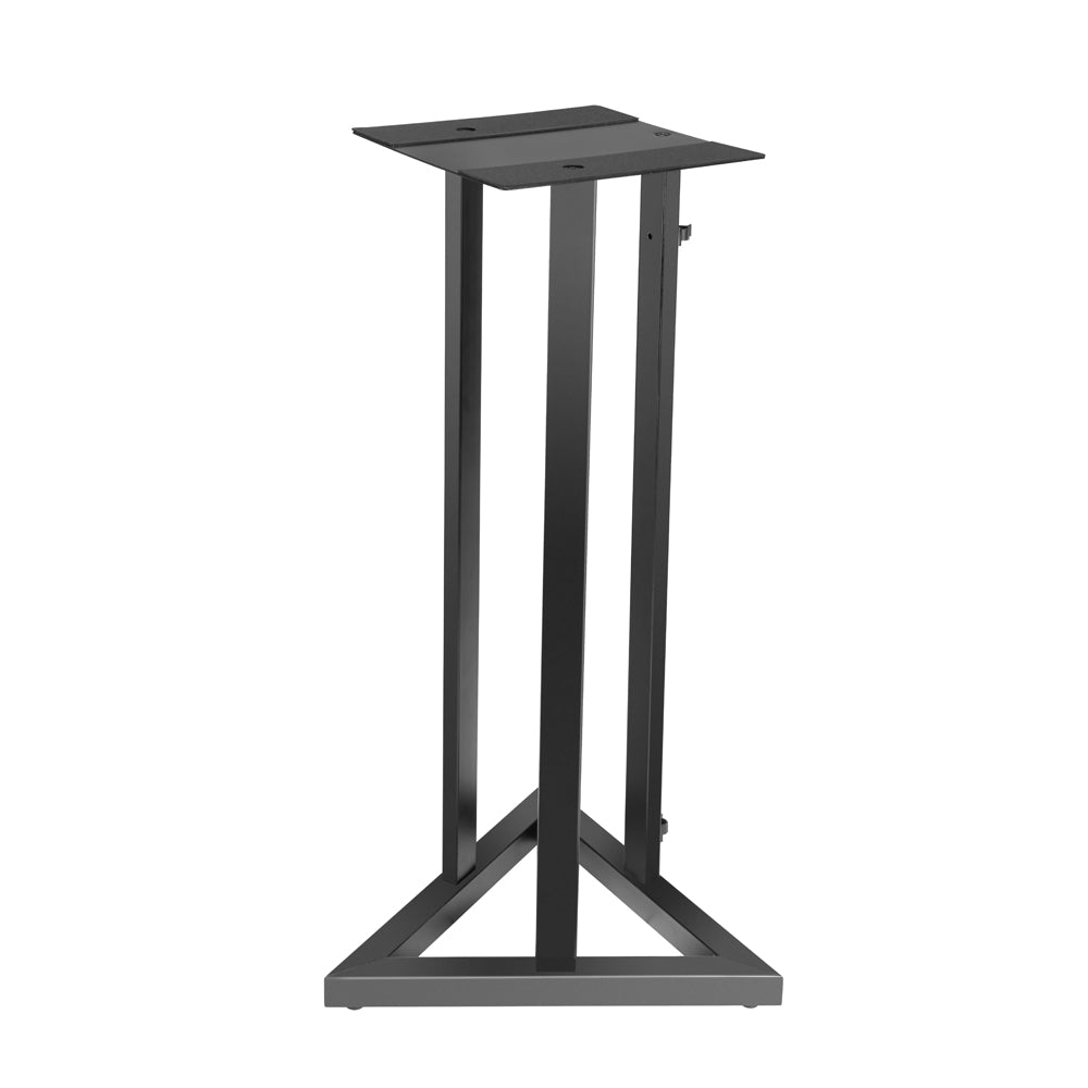 Adam Hall Stands SKDB 040 – Robustes Studiomonitorstativ mit geräumiger Ablage