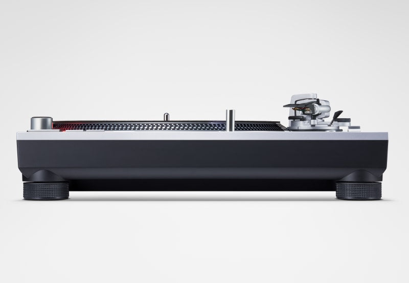 Technics SL-1200 MK7 Plattenspieler (Silber)
