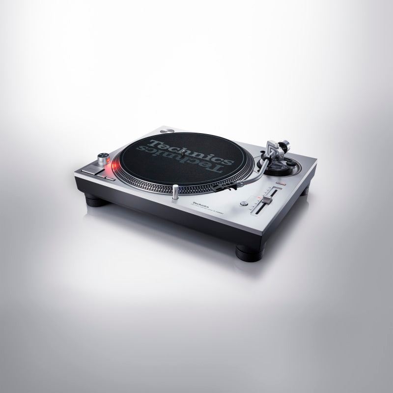 Technics SL-1200 MK7 Plattenspieler (Silber)
