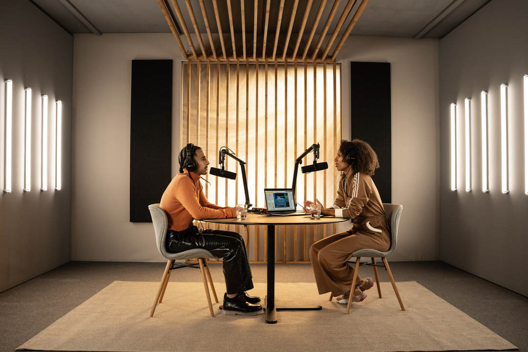 Shure SM7dB Aktives Dynamisches Podcast Mikrofon