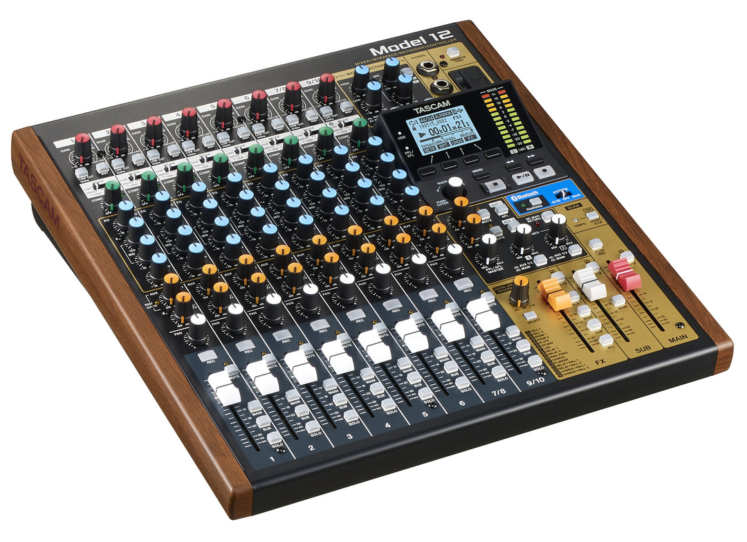 Tascam Model 12 Analogmischpult und 12-Spur-Digitalrekorder