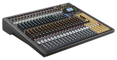 Tascam Model 2400 Digitalmixer und 24-Spur-Digitalrecorder