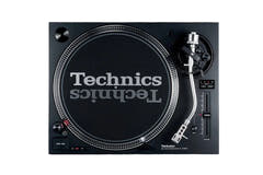 Technics SL-1210 MK7 Plattenspieler (Schwarz)
