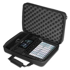 UDG Creator Akai Force Hardcase Schwarz