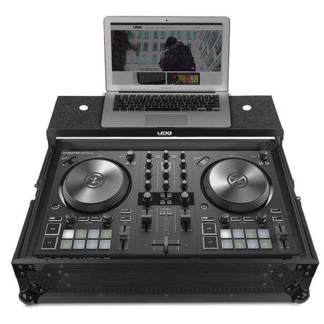 UDG Ultimate Flight Case NI Kontrol S2 MK3 Schwarz Plus (L)