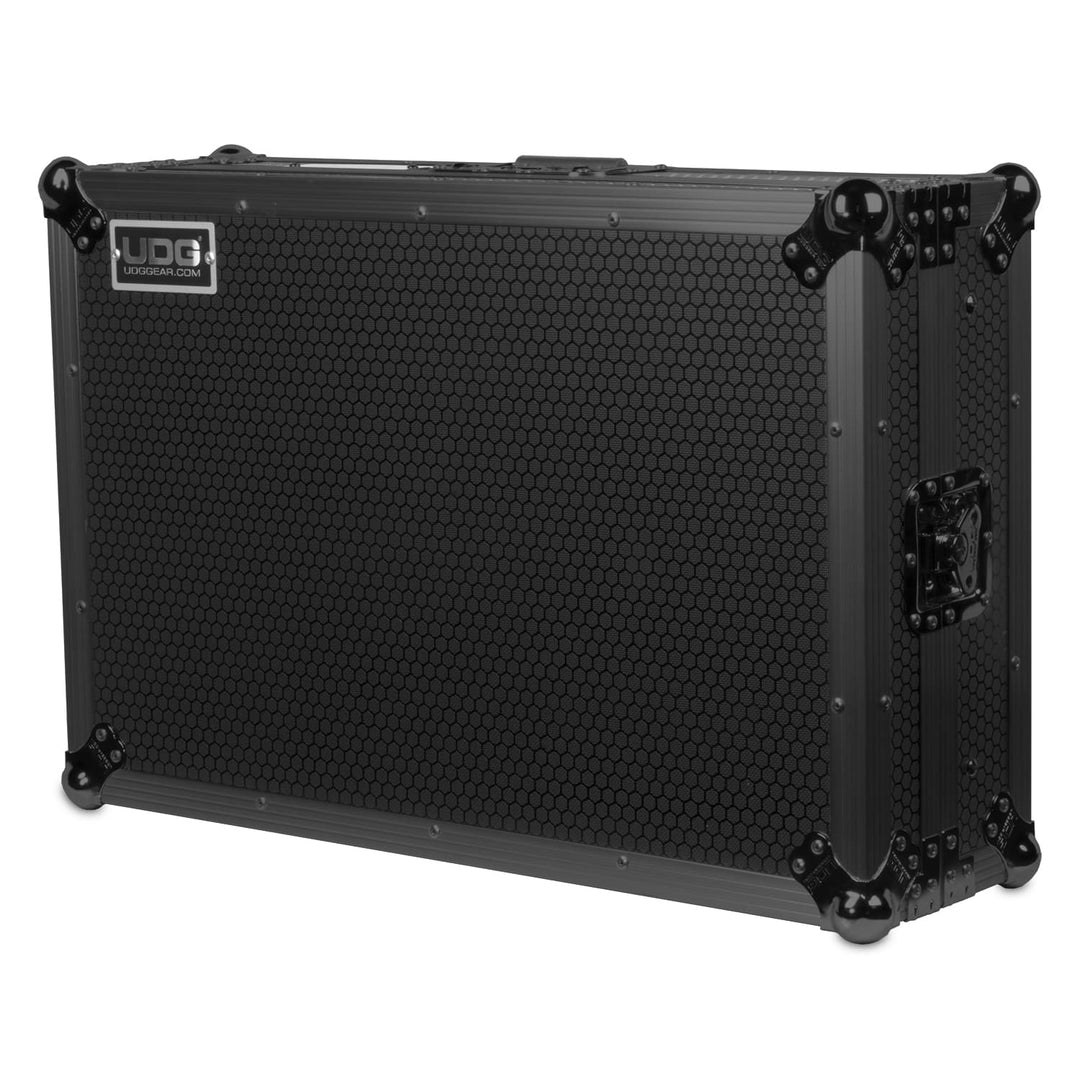 UDG Ultimate Flight Case NI Kontrol S4 MK3 Schwarz Plus (L)