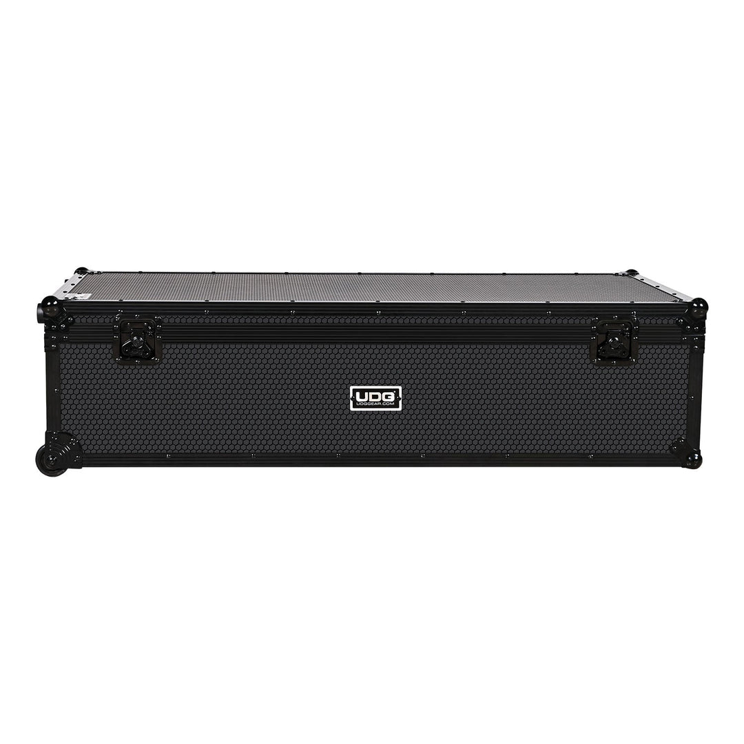 UDG Ultimate DJ Podium Workstation Flight Case Schwarz Plus (Wheels)
