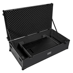 UDG Ultimate DJ Podium Workstation Flight Case Schwarz Plus (Wheels)