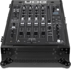 UDG Ultimate Flight Case Multi Format CDJ/MIXER Schwarz MK3