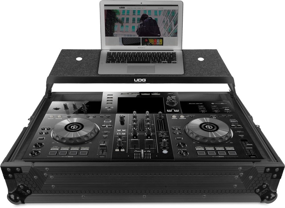 UDG Ultimate Flug Case Pioneer XDJ-RR Schwarz Plus (L&W)