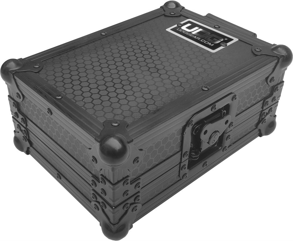UDG Ultimate Flight Case Wolfmix W1 MK3 Schwarz