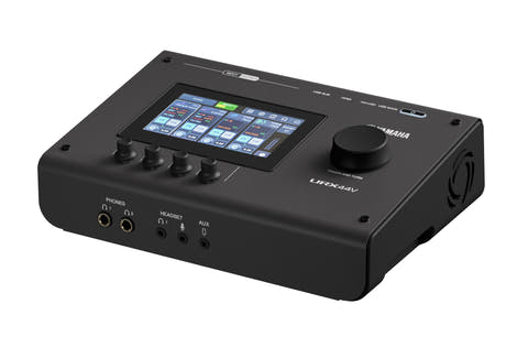 Yamaha URX44V USB-C Audio/Video Interface (Schwarz) - Video Version