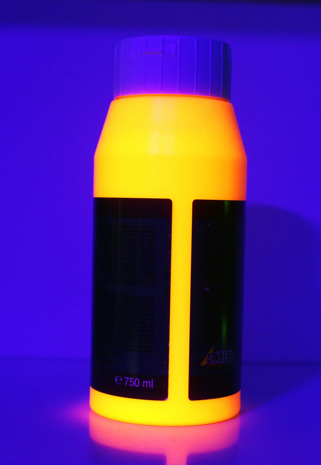 UV Farbe (750ml)