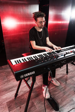 Yamaha YC88 Digital Stage Keyboards (Natural Wood)
