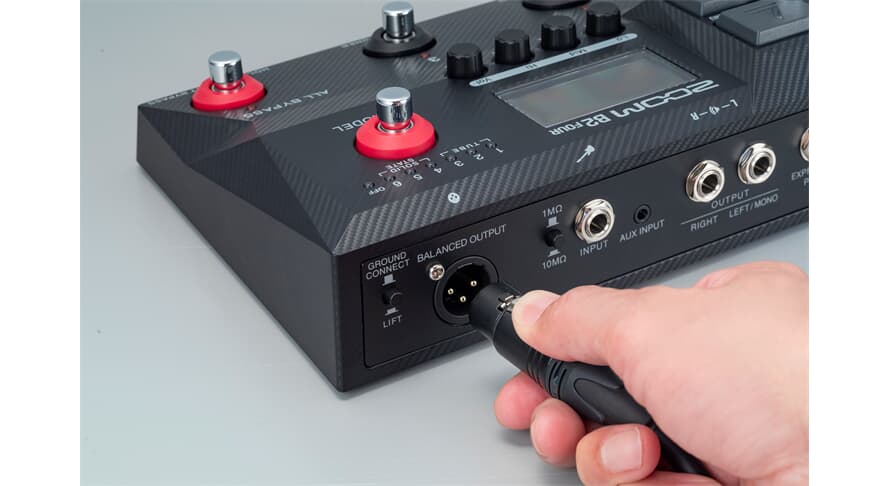Zoom B2 FOUR Bass Multieffekt
