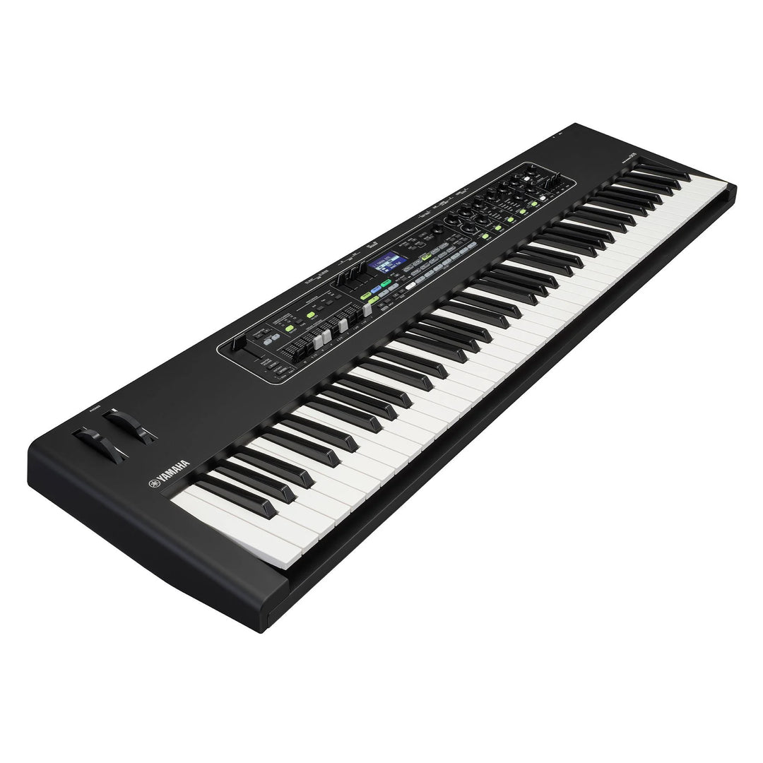 Yamaha CK76 Stage Keyboards mit 76 halbgewichteten Tasten