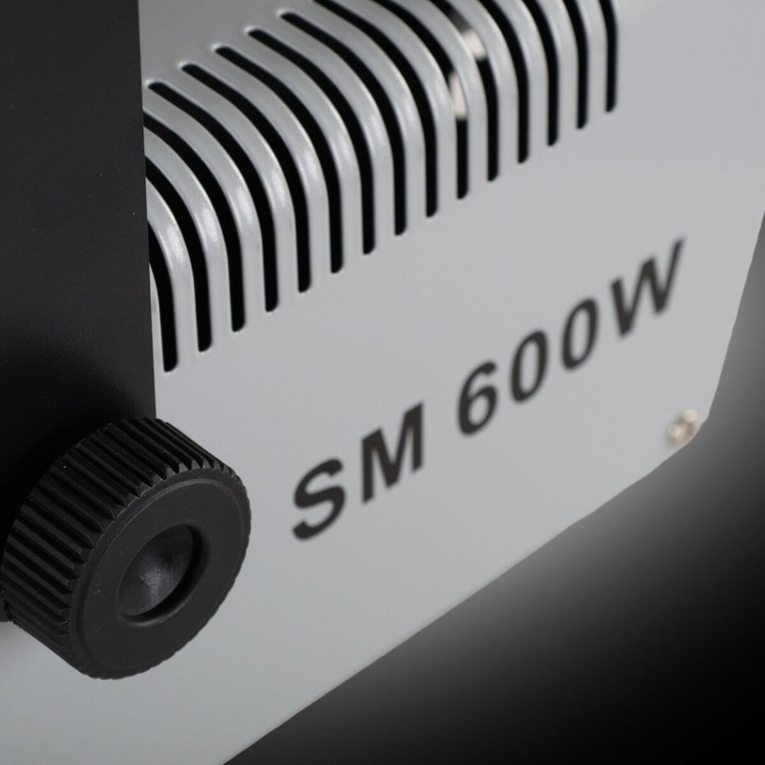 LIGHT4ME SM 600W Schneemaschine