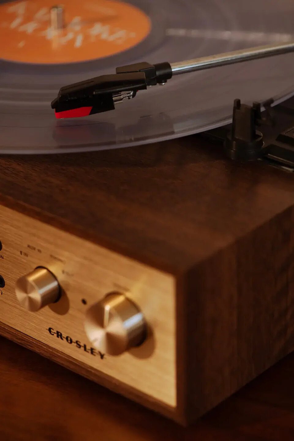 Crosley Miles Plattenspieler, Walnuss