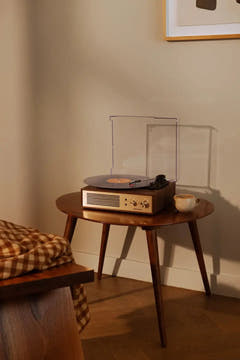 Crosley Miles Plattenspieler, Walnuss