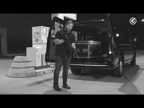 Gravity TMS 4322 B - Touring Series Mikrofonständer mit Teleskopgalgen mit 2-Punkt-Verstellung
