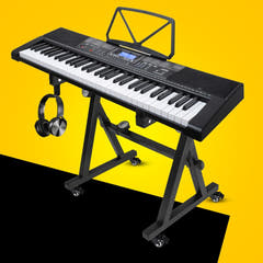 Keyboardständer auf Rollen
