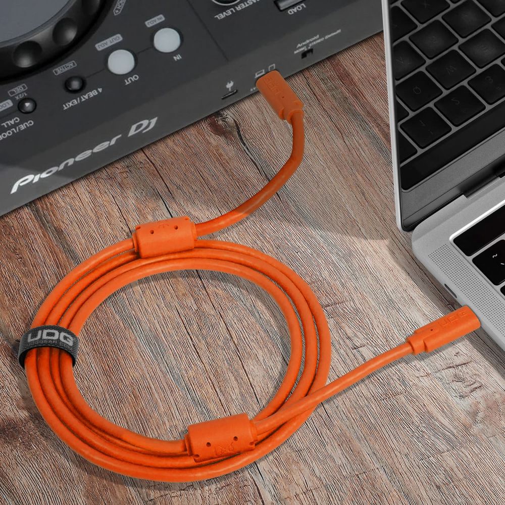 UDG Ultimate Cable USB 3.2 C-C Orange Gerade 1,5m