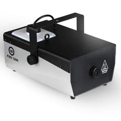 Light4Me Fog 1200 V2 Nebelmaschine 1200W mit kabelloser Fernbedienung & DMX